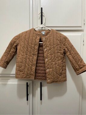 COS Kids Quilted Collarless Jacket in Camel Brown 2y-4y